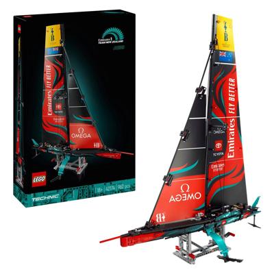 LEGO Technic Emirates Team New Zealand AC75 jacht 42174