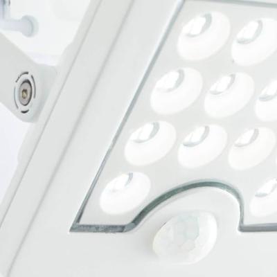 Brilliant Witte muurlampLuton solar - G40420/05