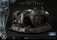 Zack Snyder's Justice League Museum Masterline Diorama Bat-Tank Deluxe Version 36 cm - thumbnail