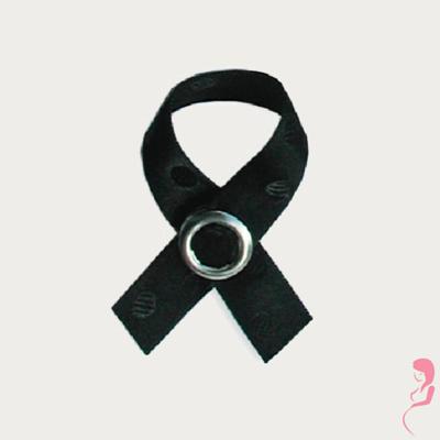 Met de PoppeDop Boobytag Lou Lou geen borstontsteking Met de PoppeDop Boobytag Lou Lou geen borstontsteking