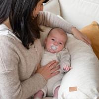 Kraam- en borstvoedingskussen BEABA Big Flopsy beige - thumbnail