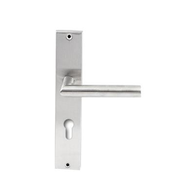 Hardbrass Deurkruk Toledo op rechthoekig langschild profielcilindergat 72mm - RVS Hardbrass Deurkruk Toledo op rechthoekig langschild profielcilindergat 72mm - RVS