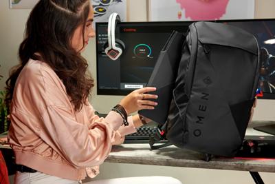Omen 27i 2K Gaming Monitor - 27 inch scherm, QHD IPS-display, 165Hz, Adaptive Sync, HDMI, DisplayPort, 3 x USB, 1 ms reactietijd, in hoogte verstelbaar, Ambient RGB, zwart