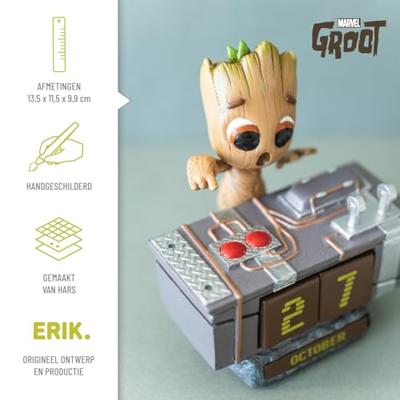 Marvel 3D Perpetual Calendar Groot Death Button 12 cm