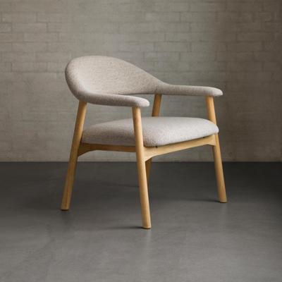 Bendt Fauteuil 'Gerado' Eikenhout en Bouclé, kleur Beige