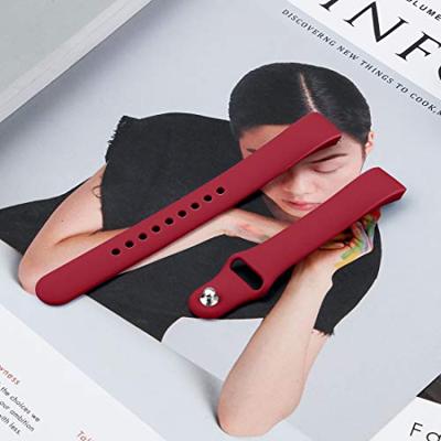 Fitbit Inspire 1 / HR / Ace 2 siliconen bandje - Maat: Small - Wijnrood Fitbit Inspire 1 / HR / Ace 2 siliconen bandje - Maat: Small - Wijnrood