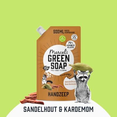 Marcel&apos;s Green Soap Handzeep sandelhout & kardemom 500ml navulzak - thumbnail