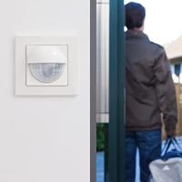 Merten MEG5710-0325 Bewegingsmelder Inbouw (in muur) 180 ° Relais Wit (RAL 9016) IP20 - thumbnail