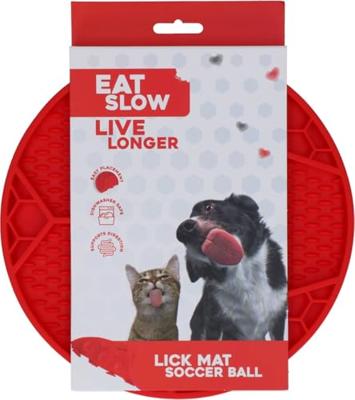 Eat Slow Live Longer Lick Mat Voetbal Rood