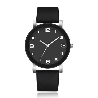 Minimalistisch Herenhorloge met Hoog Contrast en Zwarte Lederen Band Minimalistisch Herenhorloge met Hoog Contrast en Zwarte Lederen Band