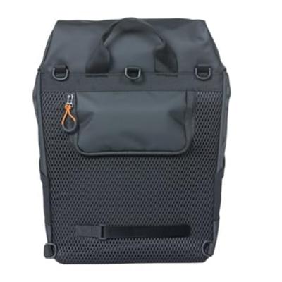 Basil miles tarpaulin fietsrugzak nordlicht - waterdichte zwarte rugzak voor fietsers - 17l - unisex - sportief - zwart - thumbnail