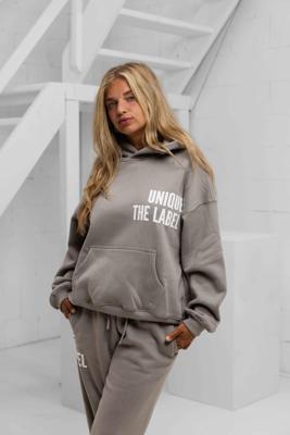 Unique The Label Elyana Trainingspak Dames Grijs - Maat M - Kleur: Grijs | Soccerfanshop Unique The Label Elyana Trainingspak Dames Grijs - Maat M - Kleur: Grijs | Soccerfanshop