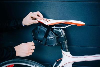 Zefal Zéfal zadeltas "iron pack 2 ds" saddle bag zéfal iron pack 2 ds size m