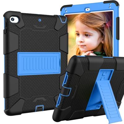 Schokbestendige tweekleurige siliconen beschermhuls voor iPad mini 2019 & 4 met houder (zwart + blauw) Schokbestendige tweekleurige siliconen beschermhuls voor iPad mini 2019 & 4 met houder (zwart + blauw)