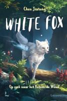 Boek White Fox 2 - Op Zoek Naar Het Betoverende Woud - thumbnail