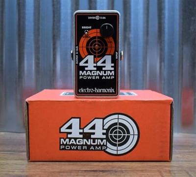 Electro Harmonix 44 Magnum Power Amp pedaal