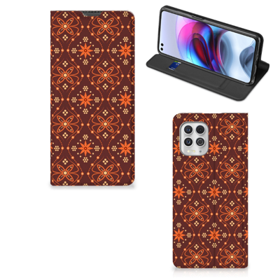 Motorola Moto G100 | Hoesje met Magneet | Batik Brown Motorola Moto G100 | Hoesje met Magneet | Batik Brown