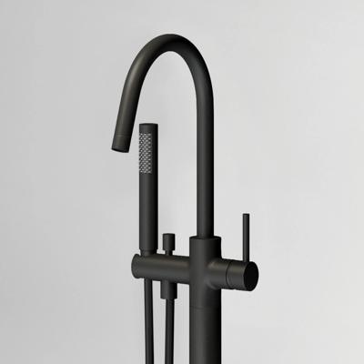 Clou Xo Vrijstaande Badmengkraan Type 1 Met Handdouche Mat Zwart Clou Xo Vrijstaande Badmengkraan Type 1 Met Handdouche Mat Zwart