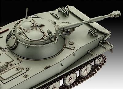 Revell 1/72 PT-76B