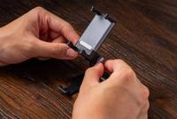 8Bitdo Mobile Gaming Clip for Pro 2/Pro 3 - thumbnail