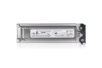 ICY DOCK 8X M.2 NVMe PCIe 4.0 SSD naar 8 x SFF-8612 OCuLink (naar SFF-9402 Rev 1.1) wissellijst (tri-mode compatibel) - ToughArmor MB873MP-B V2