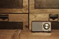 Sangean WR-7 Genuine Mini Radio VHF (FM) Bluetooth Oplaadbaar Kersenrood - thumbnail