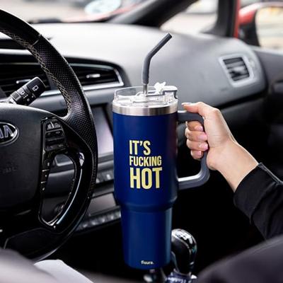 XXL thermosbeker (1,2 liter) - It's Fucking Hot XXL thermosbeker (1,2 liter) - It's Fucking Hot