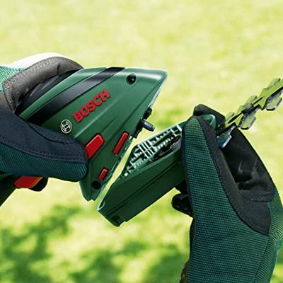 Bosch Groen Isio Accugrasschaar | 3,6 V | 1 x 8 cm grasschaarmes + telescoopstang | In doos 0600833109 - thumbnail