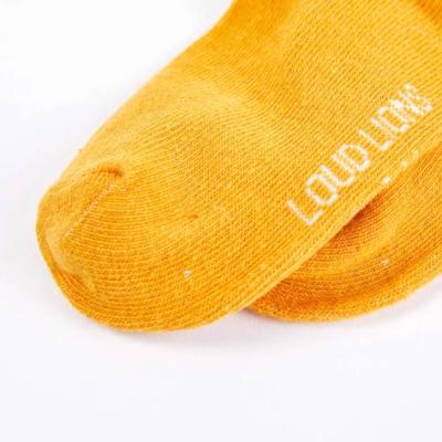 Kindermaillot 128 okerkleurig Kindermaillot 128 okerkleurig