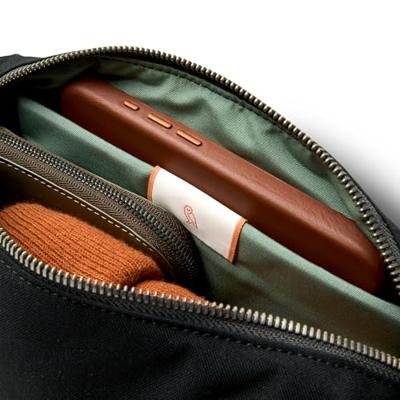 Bellroy Classic sling 3L - Black