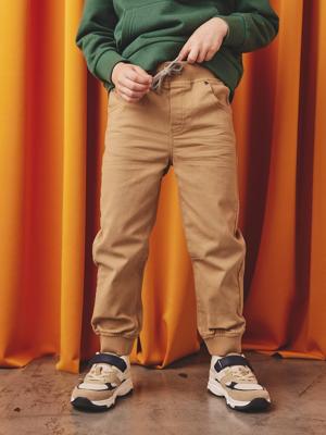 Jongensjoggingbroek, eenvoudig aan te trekken karamel
