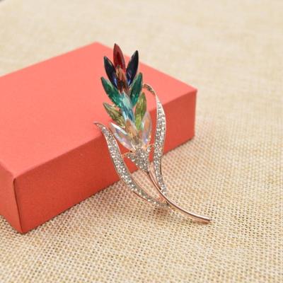 2 stk Multi-Color Crystal tarwe broches vrouwen Rhinestone broche speld Fashion bloem stijl sieraden vacht jurk Corsage