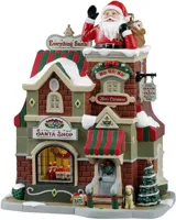 Lemax the santa shop verlicht kersthuisje Caddington Village 2024 - thumbnail