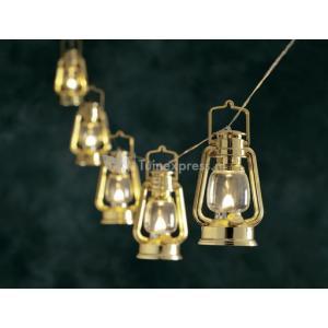 LED feestverlichting met gouden lantaarns LED feestverlichting met gouden lantaarns