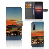 Sony Xperia 1 II | Telefoonhoesje | Met pasjeshouder | Olifanten - thumbnail