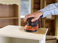 BLACK+DECKER BDCROS18 18V 1.5Ah Excentr. Schuurmachine | 1x 18V 1.5Ah accu + 400mA Lader | 1x schuurgaas | Stofopvangzak | In opbergtas - BDCROS18-QW - thumbnail