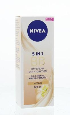 Nivea Essentials BB Cream Medium SPF 15 Dagcrème