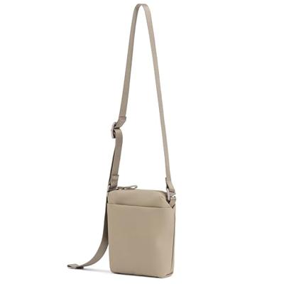 Urth Andesite Camera Pouch, beige