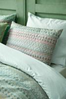 Pip Studio Pip Studio Ashanti Quilted Cushion - Groen 45x70 cm - thumbnail