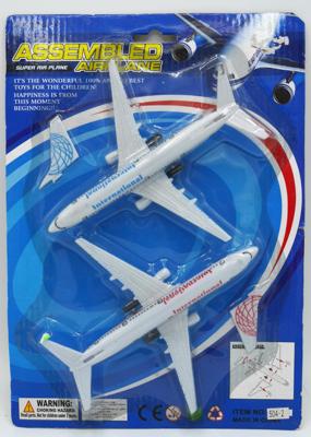 Van Der Doelen 2 vliegtuigjes op kaart international 16 cm groot