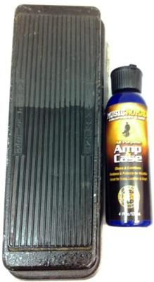 MusicNomad MN107 Amp & Case Cleaner and Conditioner schoonmaakmiddel voor versterker en koffer