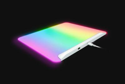 Razer Firefly V2 RGB Pro Wit Gaming Muismat Razer Firefly V2 RGB Pro Wit Gaming Muismat