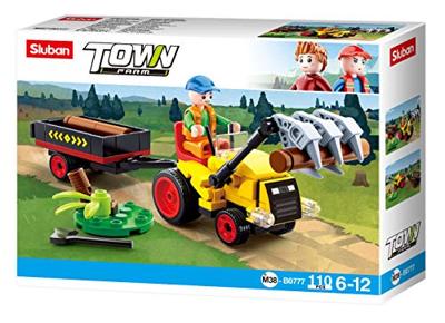 Sluban - traktor met boomstammen