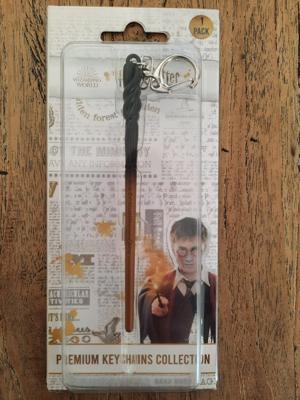 Harry Potter Keychain Hufflepuff Crest - thumbnail