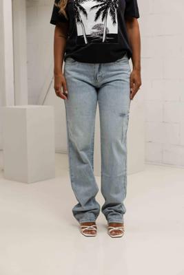 Unique The Label Remi Mid Waist Jeans Dames Lichtblauw - Maat 34 - Kleur: Lichtblauw | Soccerfanshop Unique The Label Remi Mid Waist Jeans Dames Lichtblauw - Maat 34 - Kleur: Lichtblauw | Soccerfanshop