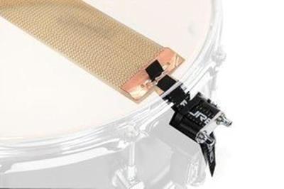 PureSound CPB1324 Custom Pro 13 inch snarenmat brass, 24 snaren PureSound CPB1324 Custom Pro 13 inch snarenmat brass, 24 snaren