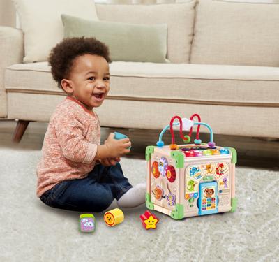 VTech Baby Speelpret Activiteitenkubus + Licht en Geluid VTech Baby Speelpret Activiteitenkubus + Licht en Geluid