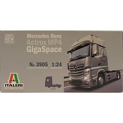 Italeri 510003905 Mercedes Benz Actros MP4 Gigaspace Vrachtwagen (bouwpakket) 1:24