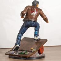 Shenmue - Ryo Hazuki Statue - thumbnail