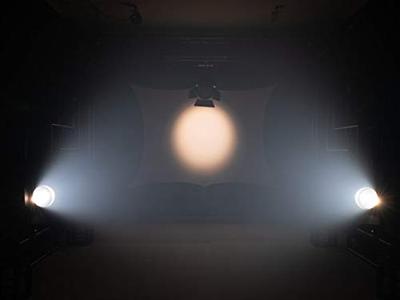 Eurolite LED THA-150F theaterspot fresnel 170W WW/A - thumbnail
